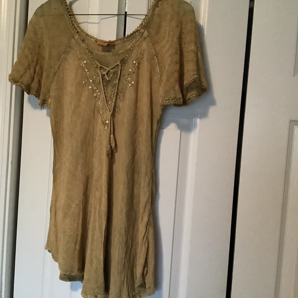 Sakkas short-sleeved yellow top